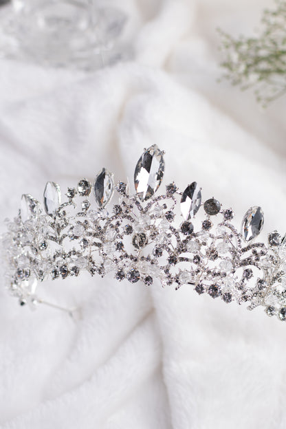 TIARA CRN012