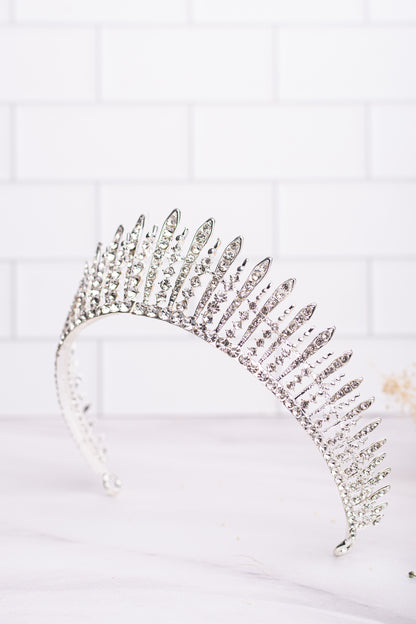 TIARA CRN016