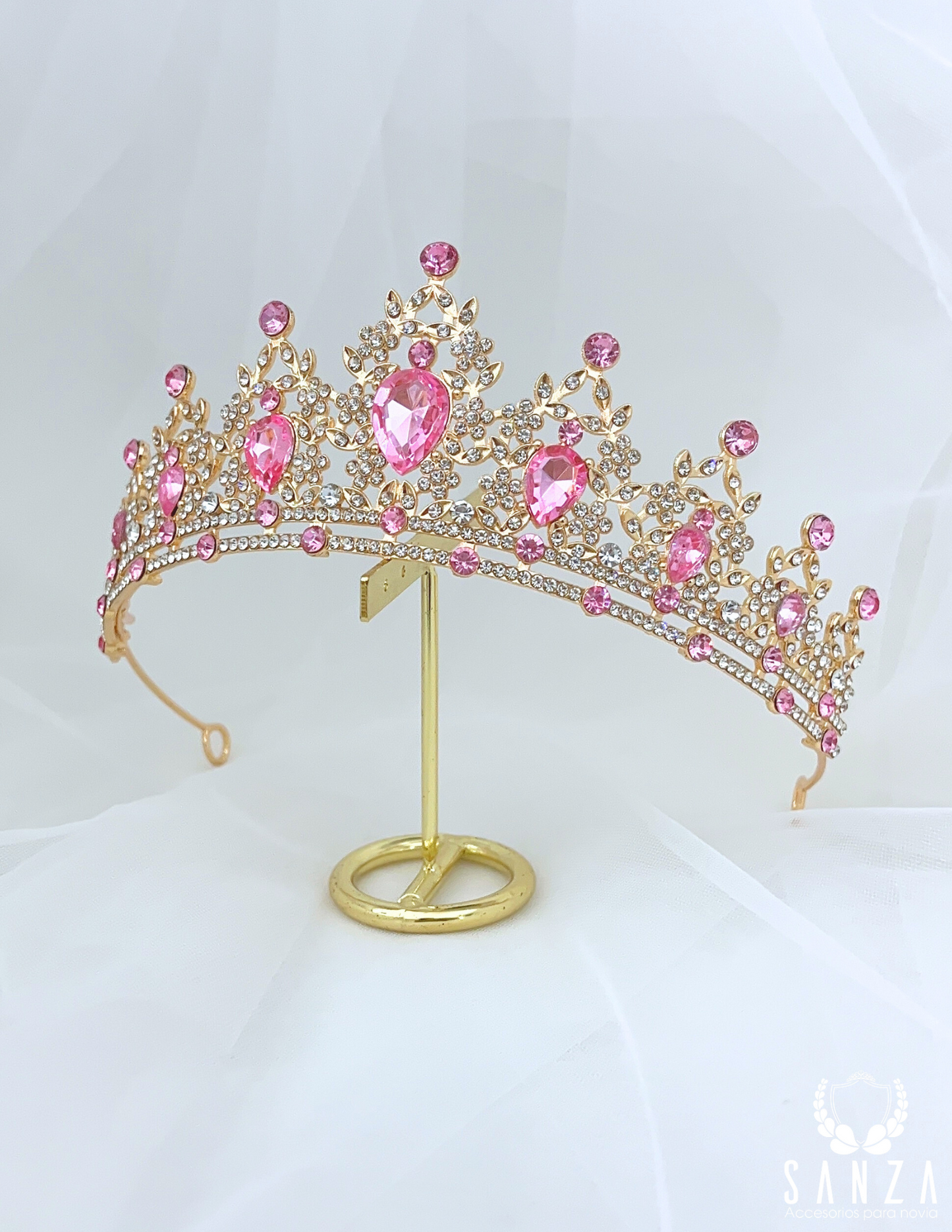 TIARA CRN001